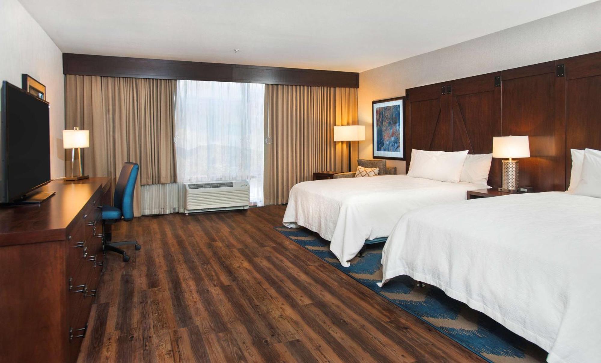 Hilton Garden Inn Burbank Los Angeles Экстерьер фото
