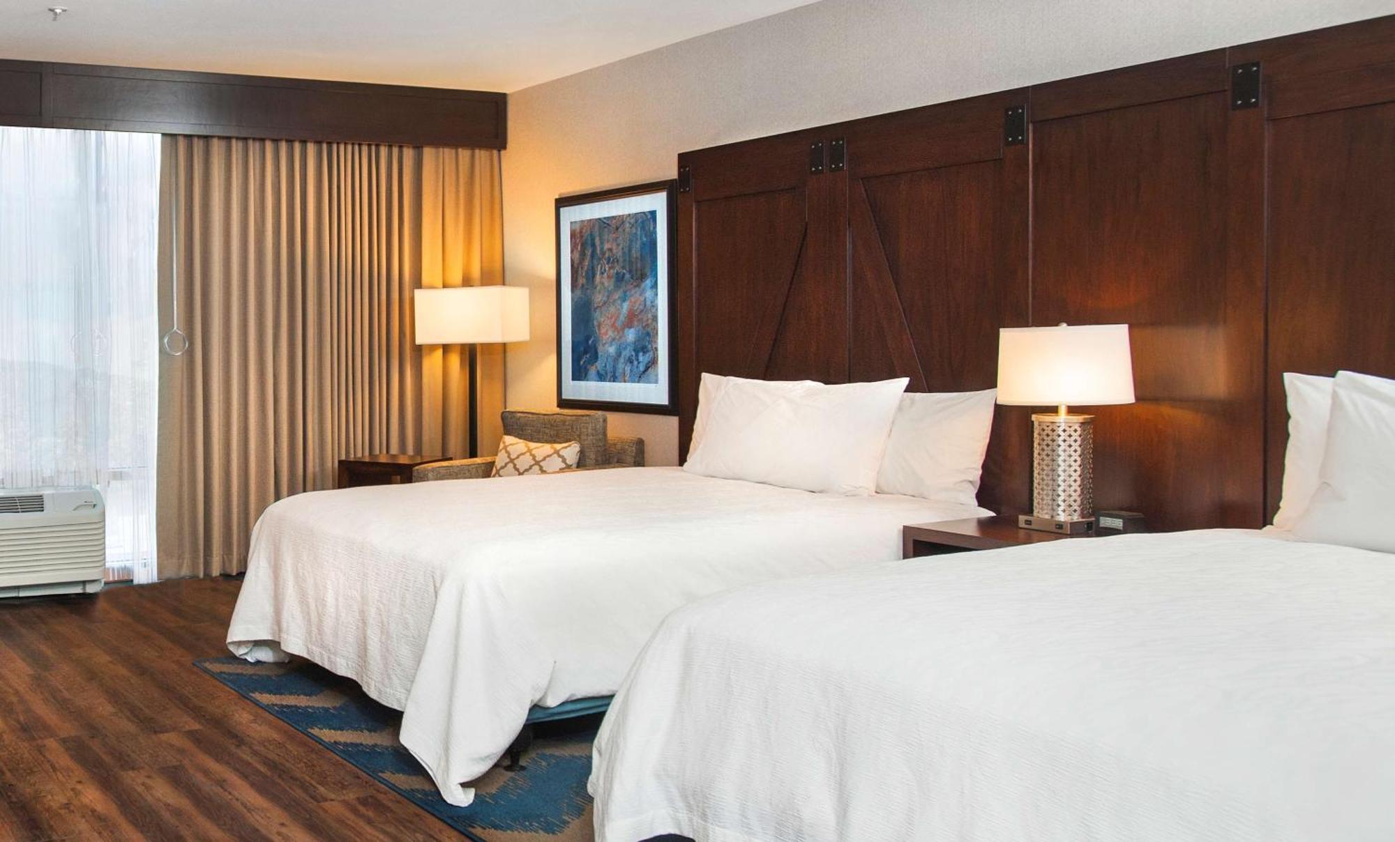 Hilton Garden Inn Burbank Los Angeles Экстерьер фото
